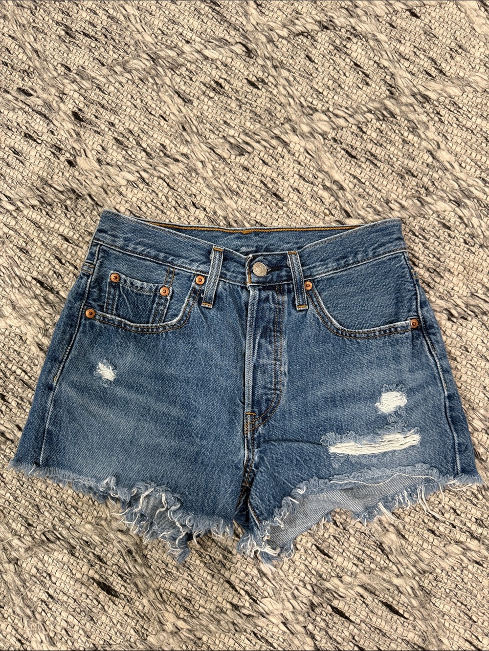 EUC Levi Cutoff Denim Shorts